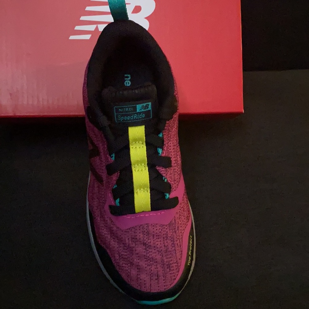 New Balance FuelCore NITREL Sneakers.  Unisex - Picture 2 of 4